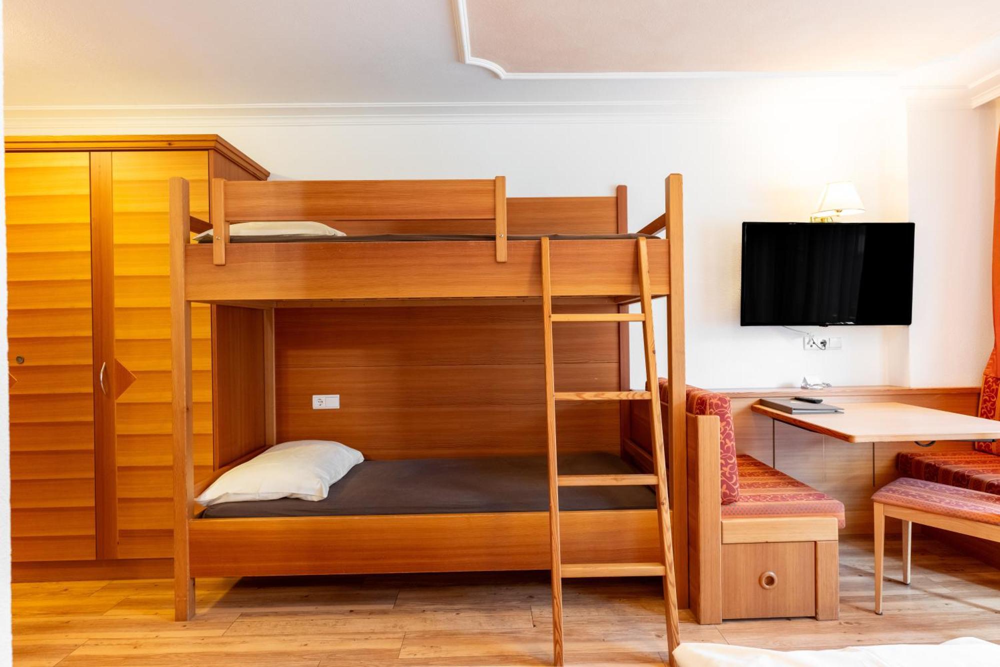 Hotel Tannenhof Bruneck Buitenkant foto