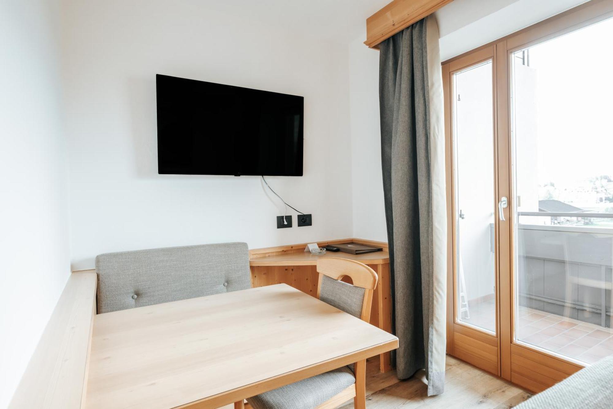 Hotel Tannenhof Bruneck Buitenkant foto